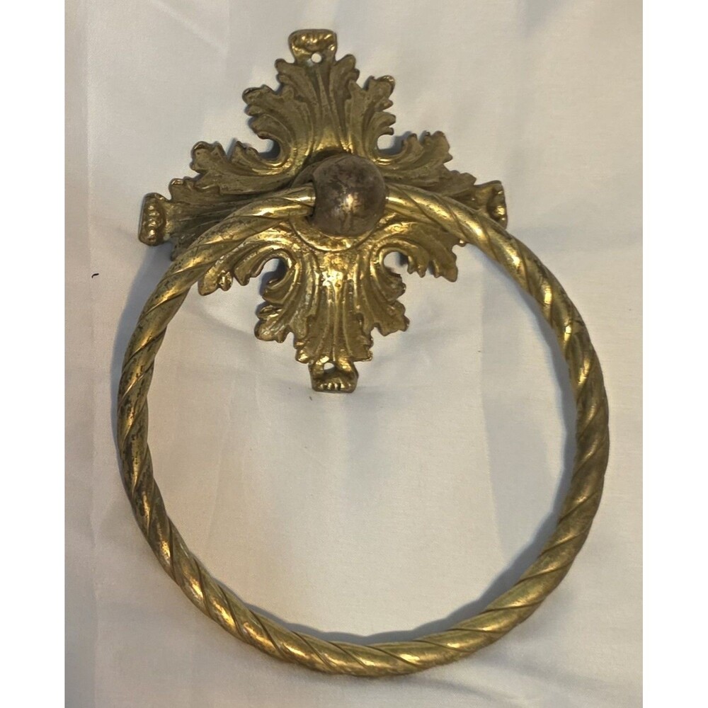 Antique Brass Towel Holder β Vintage Solid Brass Bathroom Accessory